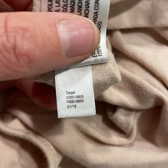 3/$15 Cat and Jack Target  Girls nude tank top - Picture 10 of 10